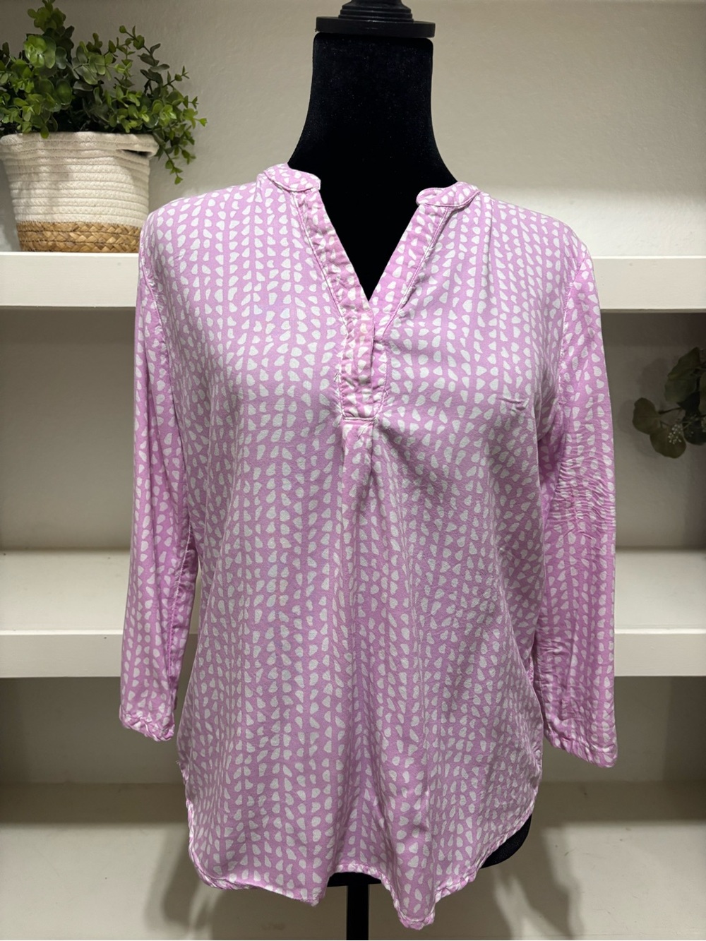 Basic Editions Pink Printed V-Neck Tunic Top